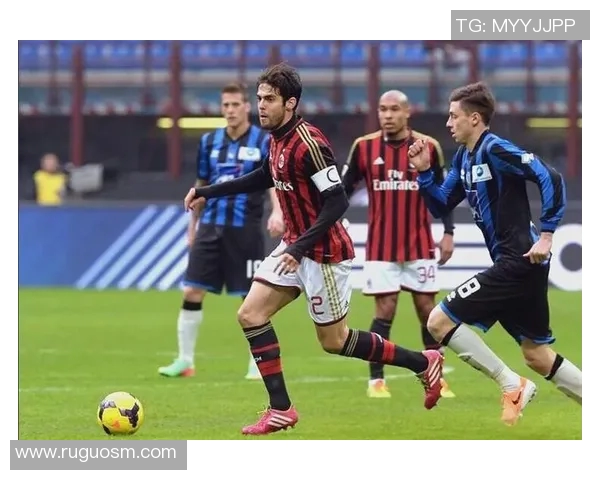 足球20号的传奇之路：从青涩少年到绿茵场上的璀璨明星