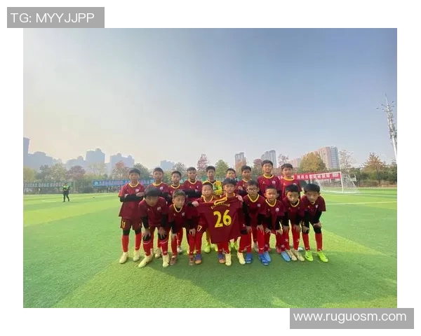 精彩儿童足球比赛视频展示小小球员的激情与梦想